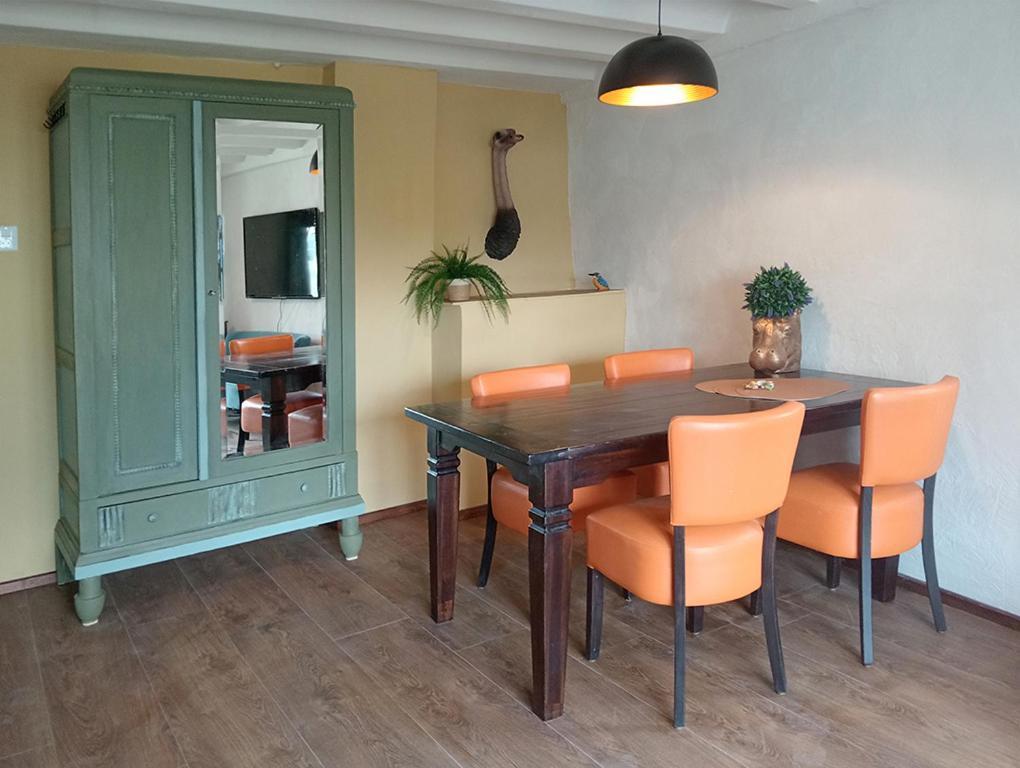 Bnb Het Geluk Van Limburg Mechelen Exterior photo